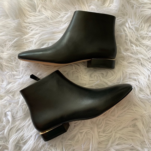Pour La Victoire Setta Booties in black - Picture 3 of 14
